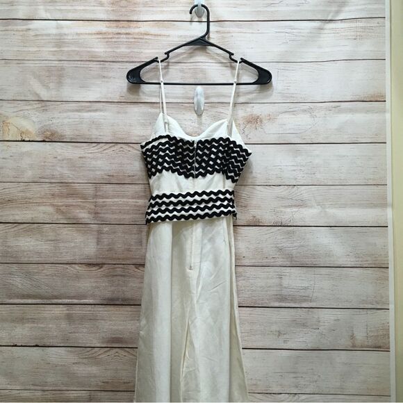 NEW WITH TAGS C/MEO COLLECTIVE INCISE JUMPSUIT‎ - Picture 8 of 12